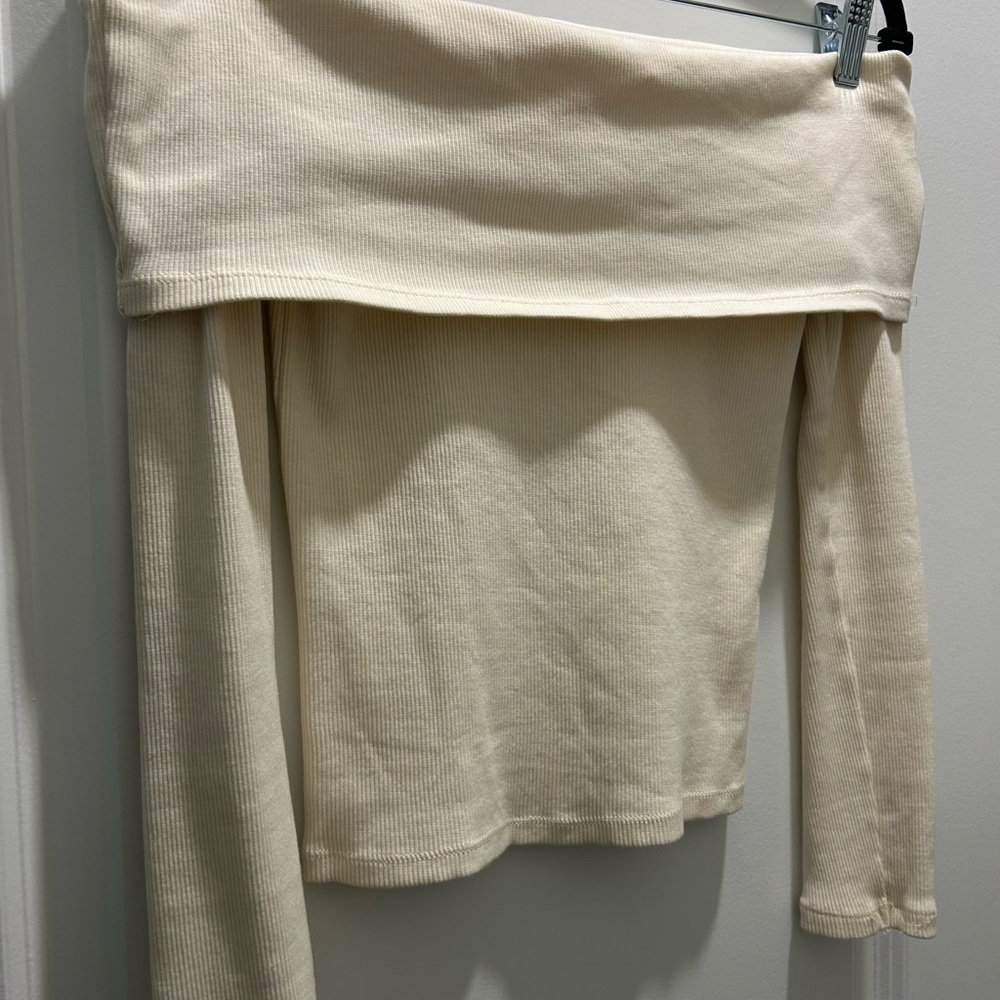 Zara Cream Ribbed Off-Shoulder Top